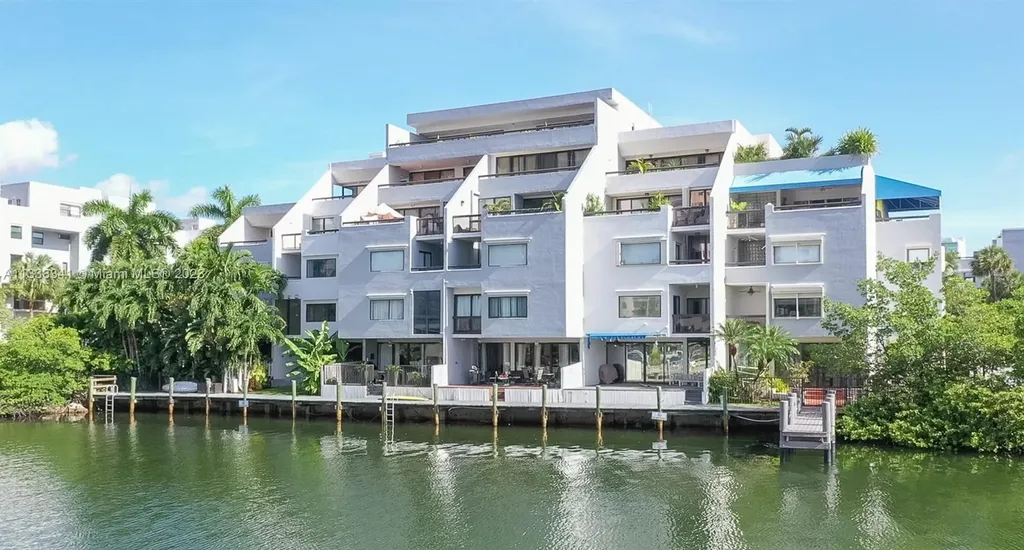 422 Poinciana Drive Sunny Isles Beach FL 33160