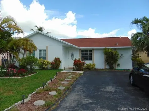 9461 NW 45th Place Sunrise FL 33351
