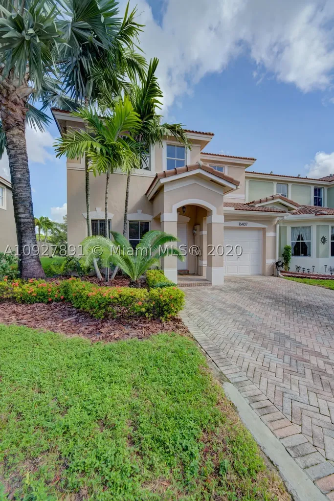 16407 SW 48th Terrace Miami FL 33185