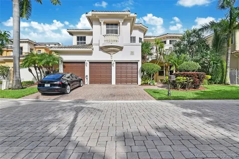 1455 Windjammer Way Hollywood FL 33019