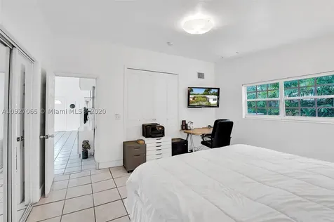 19740 NE 22nd Avenue Miami FL 33180