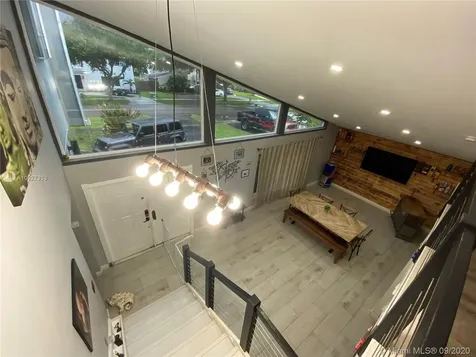 10538 SW 49th Place Cooper City FL 33328