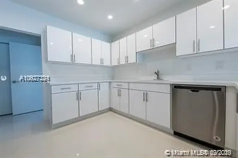 19601 NE 19th Avenue Miami FL 33179