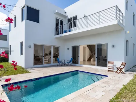 7555 NW 100th Avenue Doral FL 33178