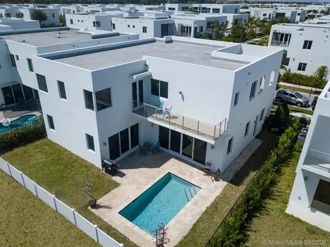 7555 NW 100th Avenue Doral FL 33178