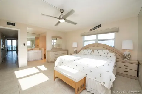 400 N Surf Road Hollywood FL 33019