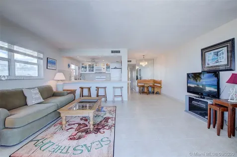 400 N Surf Road Hollywood FL 33019
