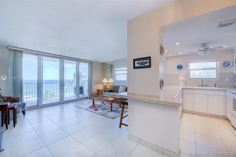 400 N Surf Road Hollywood FL 33019
