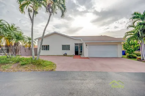 10005 SW 144th Place Miami FL 33186