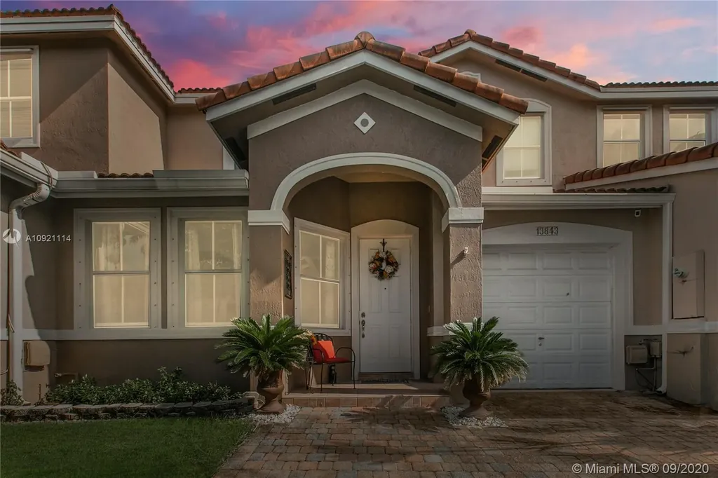 13843 SW 275th Street Homestead FL 33032