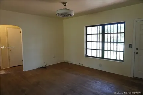 63 NE 117th Street Miami FL 33161