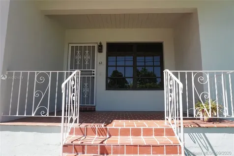 63 NE 117th Street Miami FL 33161