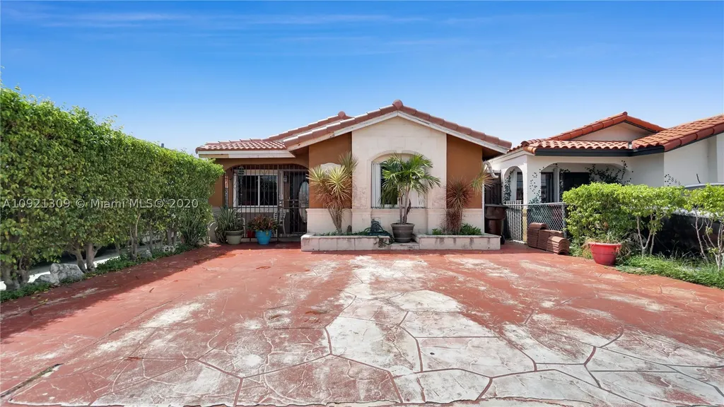 2862 W 75th Terrace Hialeah FL 33018