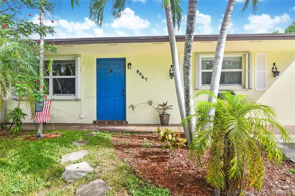 9467 SW 52nd Court Cooper City FL 33328