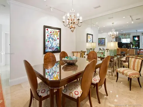 3122 Aviation Avenue Miami FL 33133