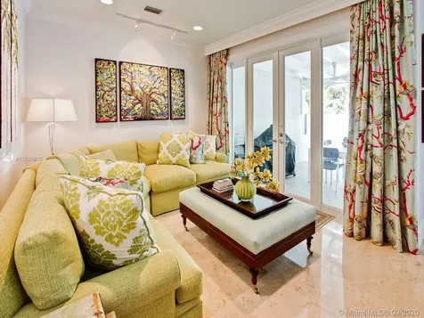 3122 Aviation Avenue Miami FL 33133