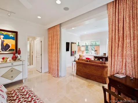 3122 Aviation Avenue Miami FL 33133