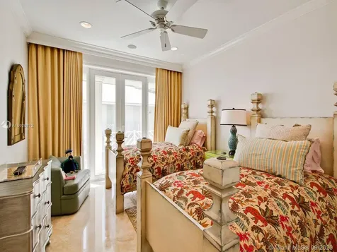3122 Aviation Avenue Miami FL 33133
