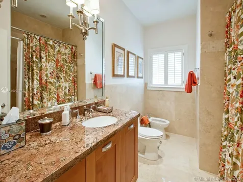 3122 Aviation Avenue Miami FL 33133