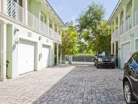 3122 Aviation Avenue Miami FL 33133