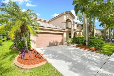 821 Hawthorn Terrace Weston FL 33327