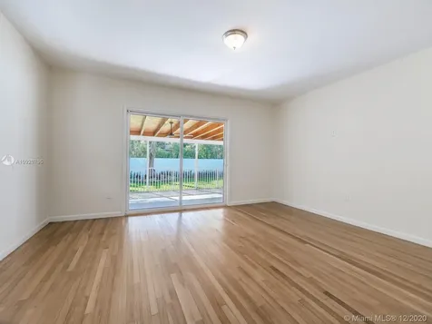 2355 S Miami Avenue Miami FL 33129