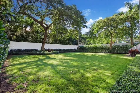 2355 S Miami Avenue Miami FL 33129
