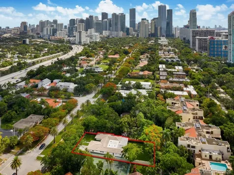 2355 S Miami Avenue Miami FL 33129
