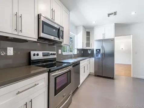 2355 S Miami Avenue Miami FL 33129