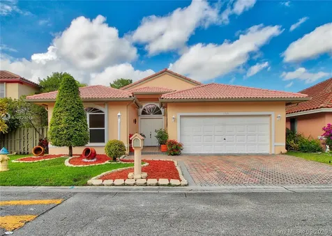 11521 SW 11th Street Pembroke Pines FL 33025
