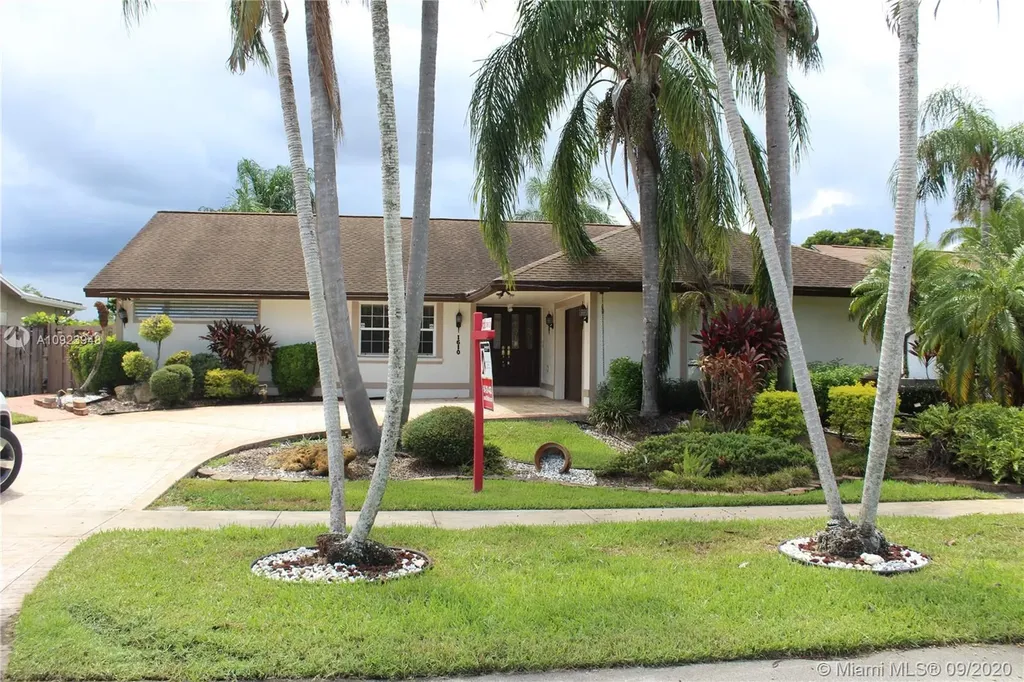 1610 NW 118th Terrace Pembroke Pines FL 33026