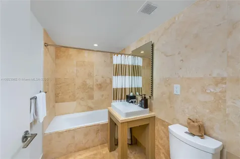 102 24th Street Miami Beach FL 33139