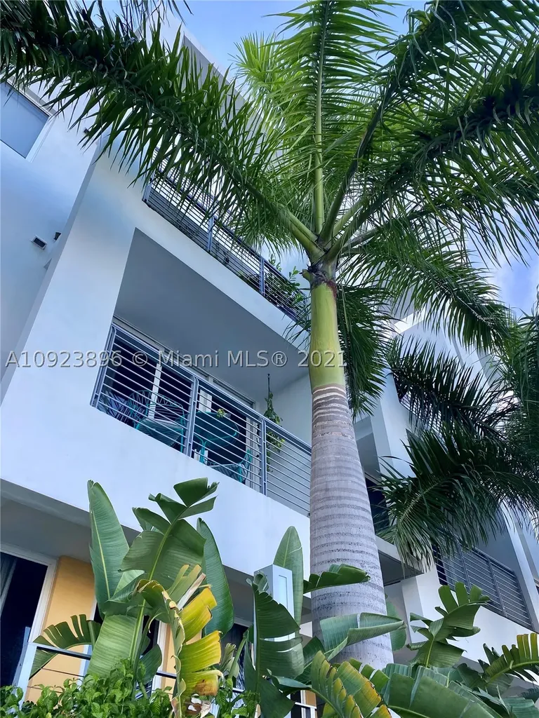 71 N Shore Drive Miami Beach FL 33141