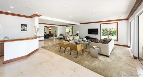 2770 Sunset Drive Miami Beach FL 33140