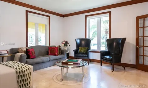 2770 Sunset Drive Miami Beach FL 33140