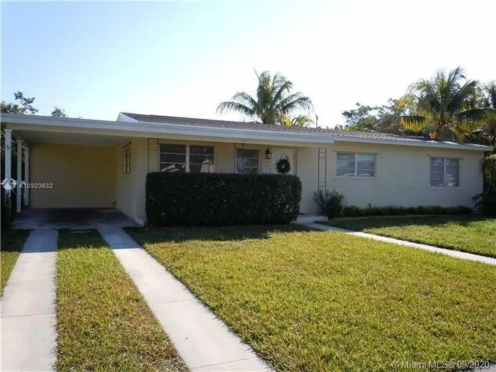 11301 SW 108th Court Miami FL 33176