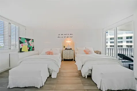 200 Ocean Lane Drive Key Biscayne FL 33149