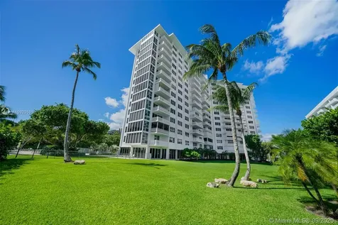 200 Ocean Lane Drive Key Biscayne FL 33149