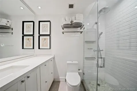 200 Ocean Lane Drive Key Biscayne FL 33149
