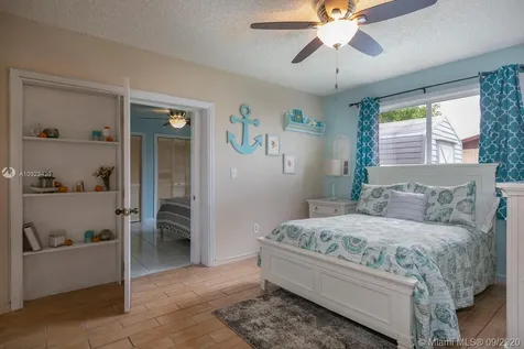 12321 SW 256th Street Homestead FL 33032