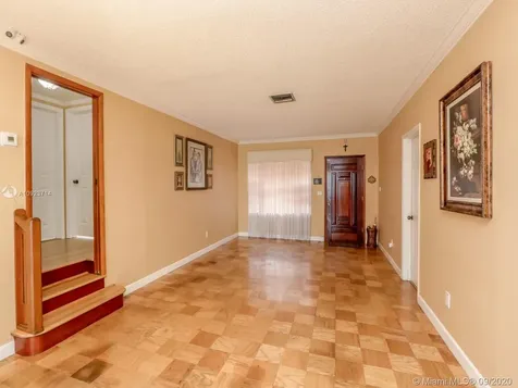 7891 SW 15th Street Miami FL 33144