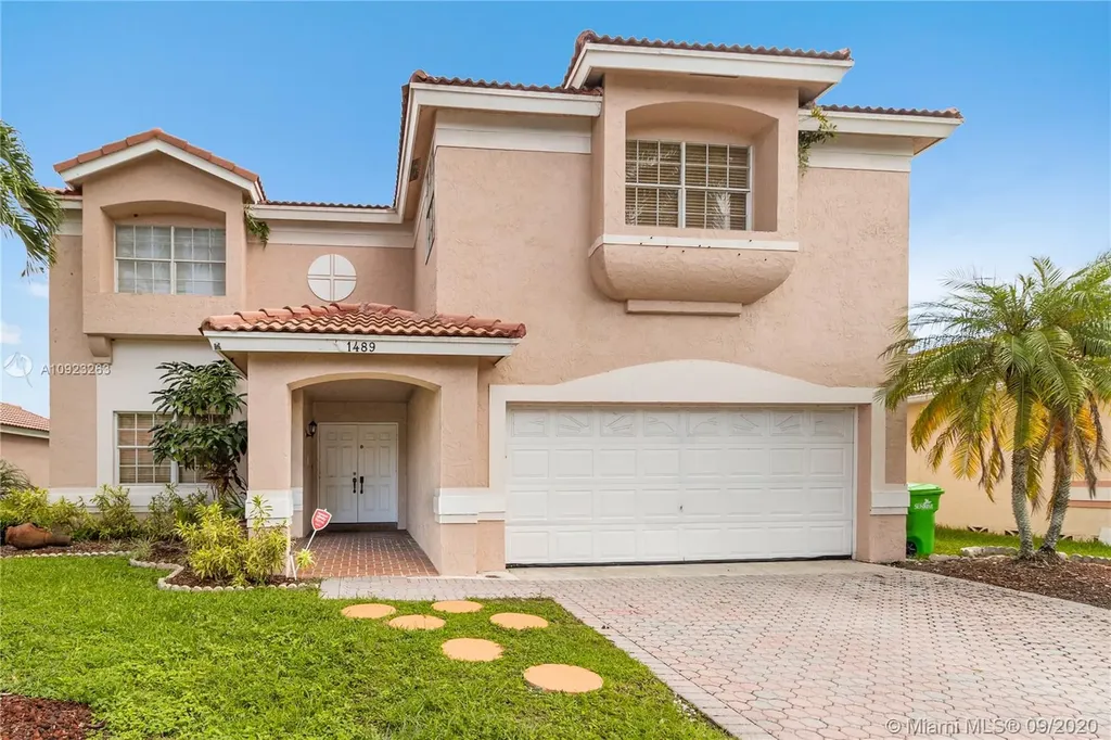 1489 NW 129th Way Sunrise FL 33323