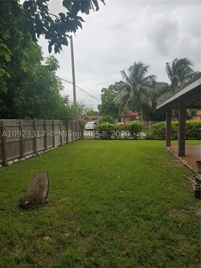 18745 NW 44th Court Miami Gardens FL 33055