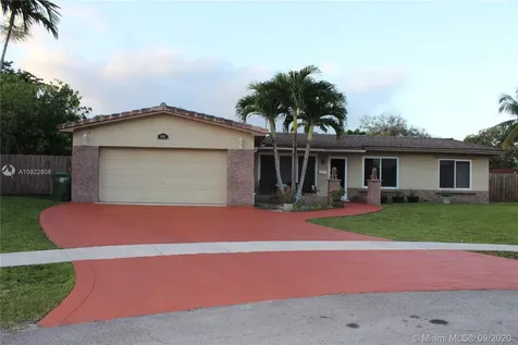 8650 NW 23rd Street Pembroke Pines FL 33024