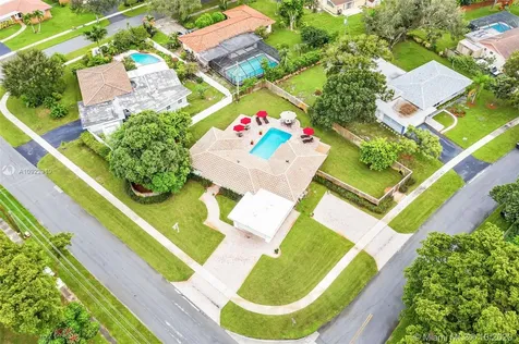 6092 SW 2nd Street Plantation FL 33317