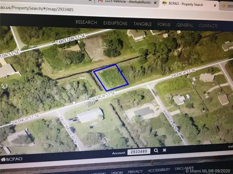 1231 Valencia Street SE Palm Bay FL 32909