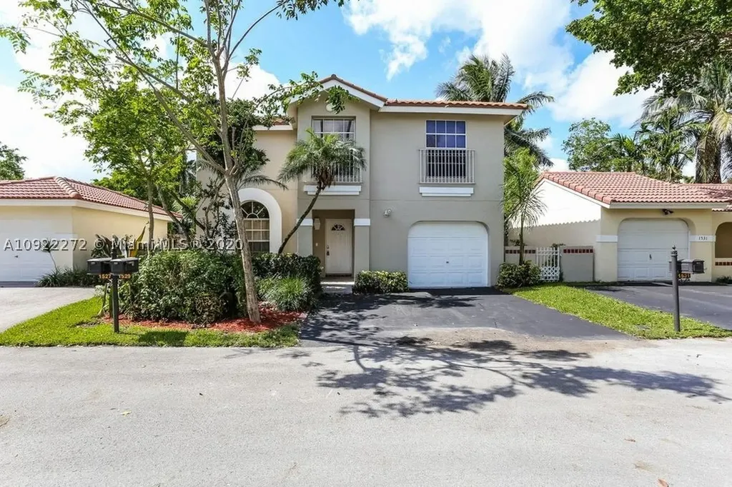 1529 Garden Road Weston FL 33326
