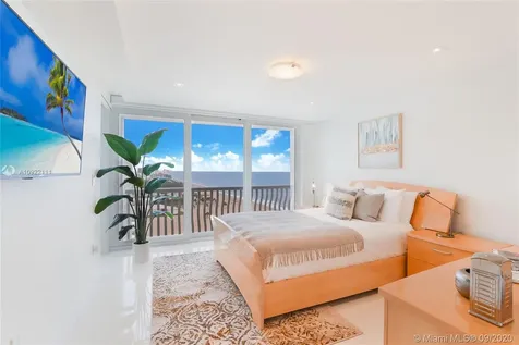 2200 S Ocean Lane Fort Lauderdale FL 33316