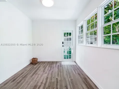 160 NE 43rd Street Miami FL 33137
