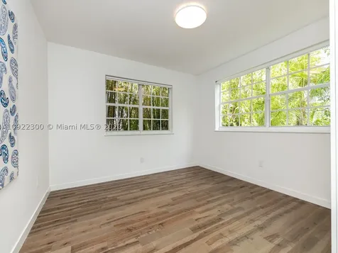 160 NE 43rd Street Miami FL 33137